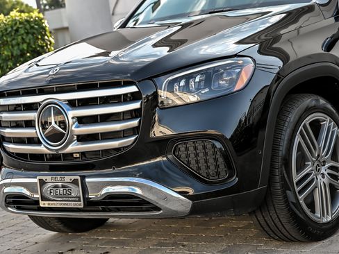 Used 2024 Mercedes-Benz GLS 450 4MATIC image 6