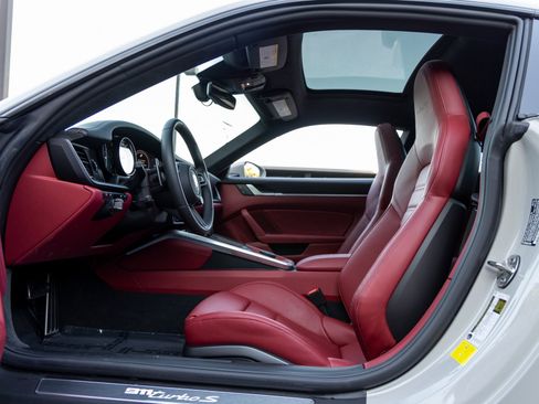 Certified 2024 Porsche 911 Turbo S image 28