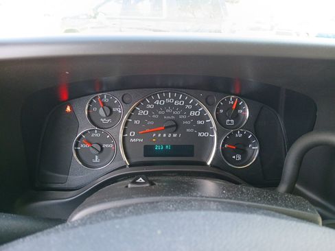 New 2025 Chevrolet Express 3500 w/ Power Convenience Package image 7