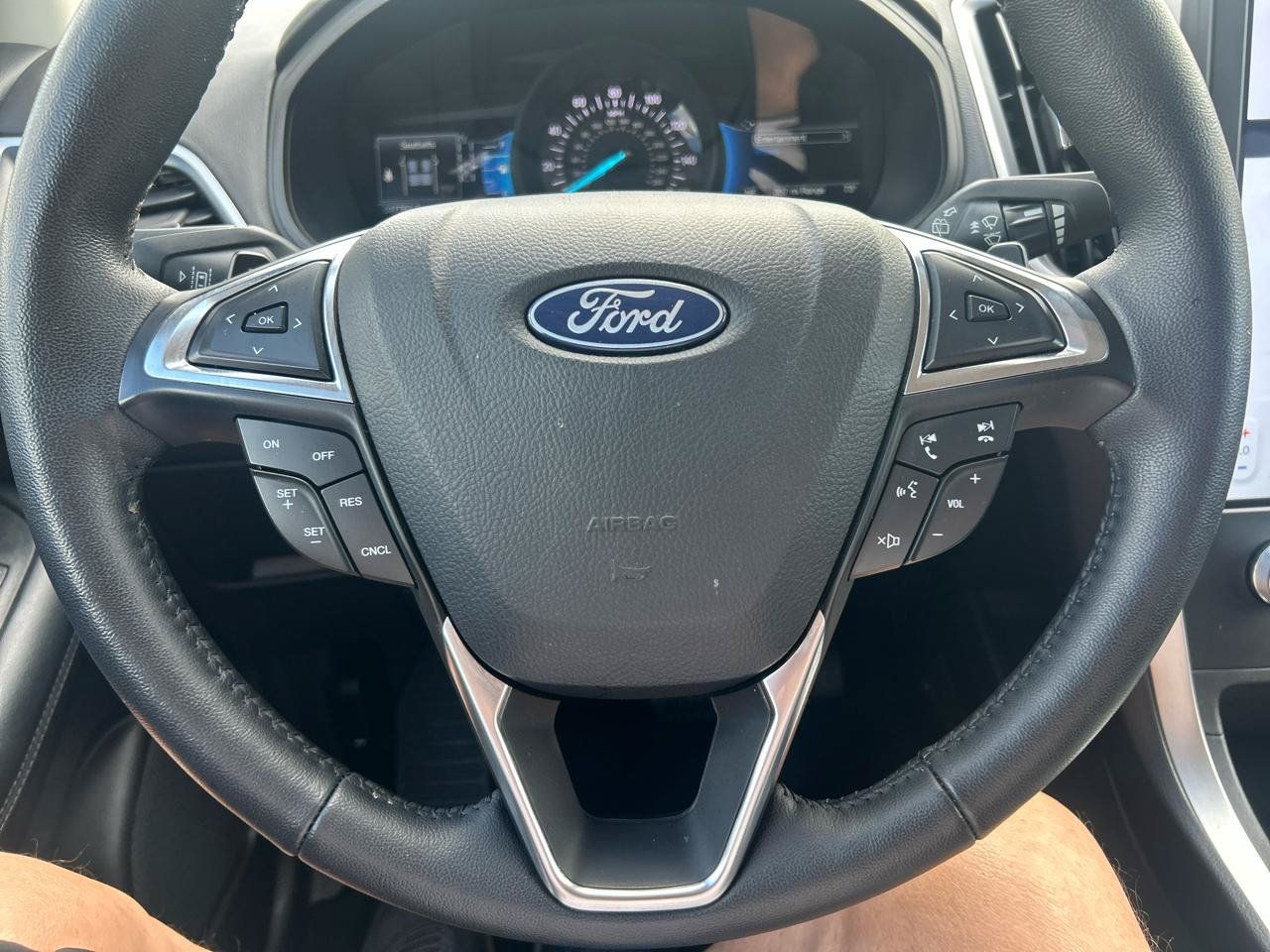 Used 2024 Ford Edge SEL w/ Convenience Package AWD/4WD image 24