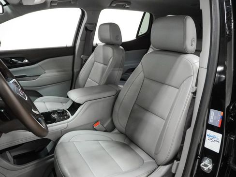 Used 2023 GMC Acadia SLT AWD/4WD image 10