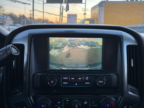 Used 2018 Chevrolet Silverado 1500 LT w/ All Star Edition image 11