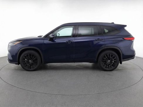 Used 2024 Toyota Highlander XSE image 5