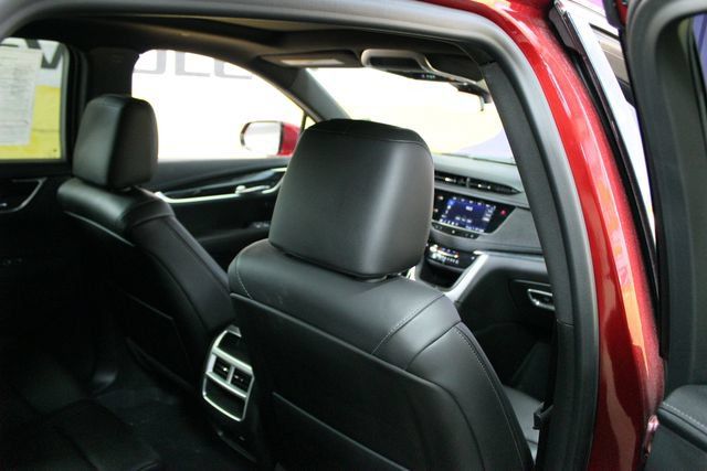Used 2021 Cadillac XT5 Premium Luxury AWD/4WD image 10