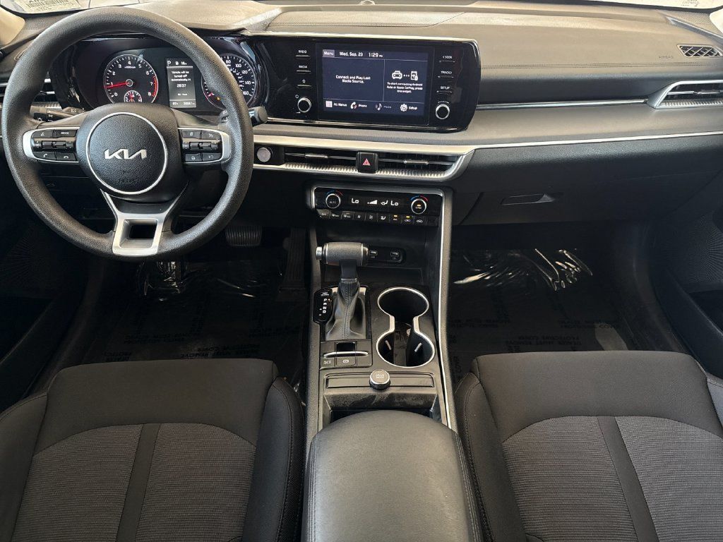 Used 2023 Kia K5 LXS FWD image 12