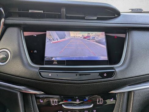 Used 2023 Cadillac XT5 Premium Luxury image 15