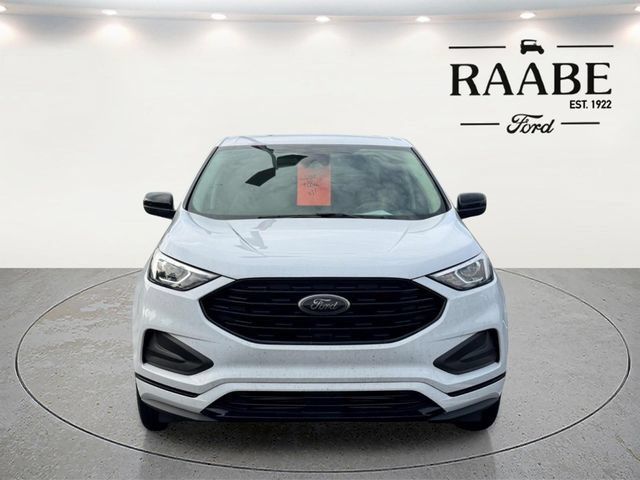 Used 2024 Ford Edge SE w/ Black Appearance Package AWD/4WD image 7