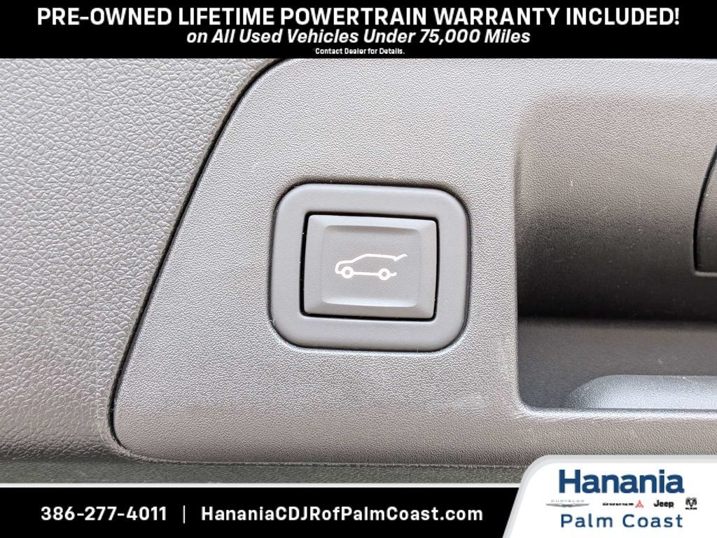 Used 2023 Buick Envision Essence FWD image 14
