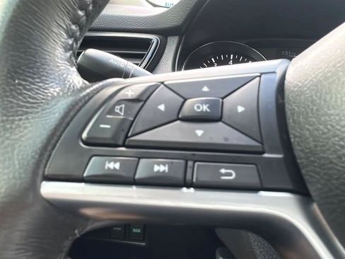 Used 2017 Nissan Rogue SV w/ Midnight Edition FWD image 40