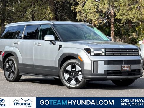 New 2026 Hyundai Santa Fe SE image 1