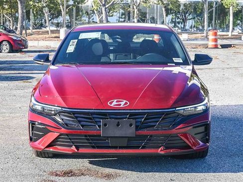 New 2026 Hyundai Elantra SEL Sport image 2