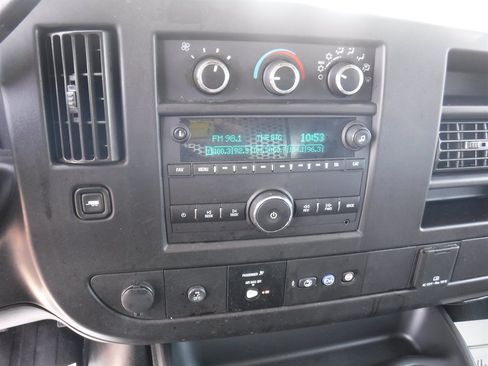 Used 2021 Chevrolet Express 2500 w/ Driver Convenience Package RWD image 13