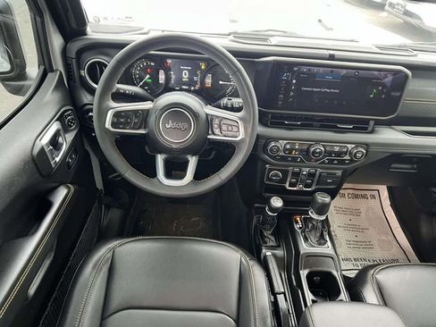Used 2024 Jeep Wrangler Unlimited Sahara w/ Safety Group AWD/4WD image 13