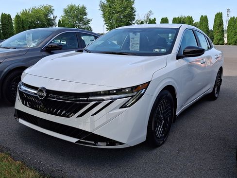 New 2026 Nissan Sentra SV w/ SV Convenience Package FWD image 3