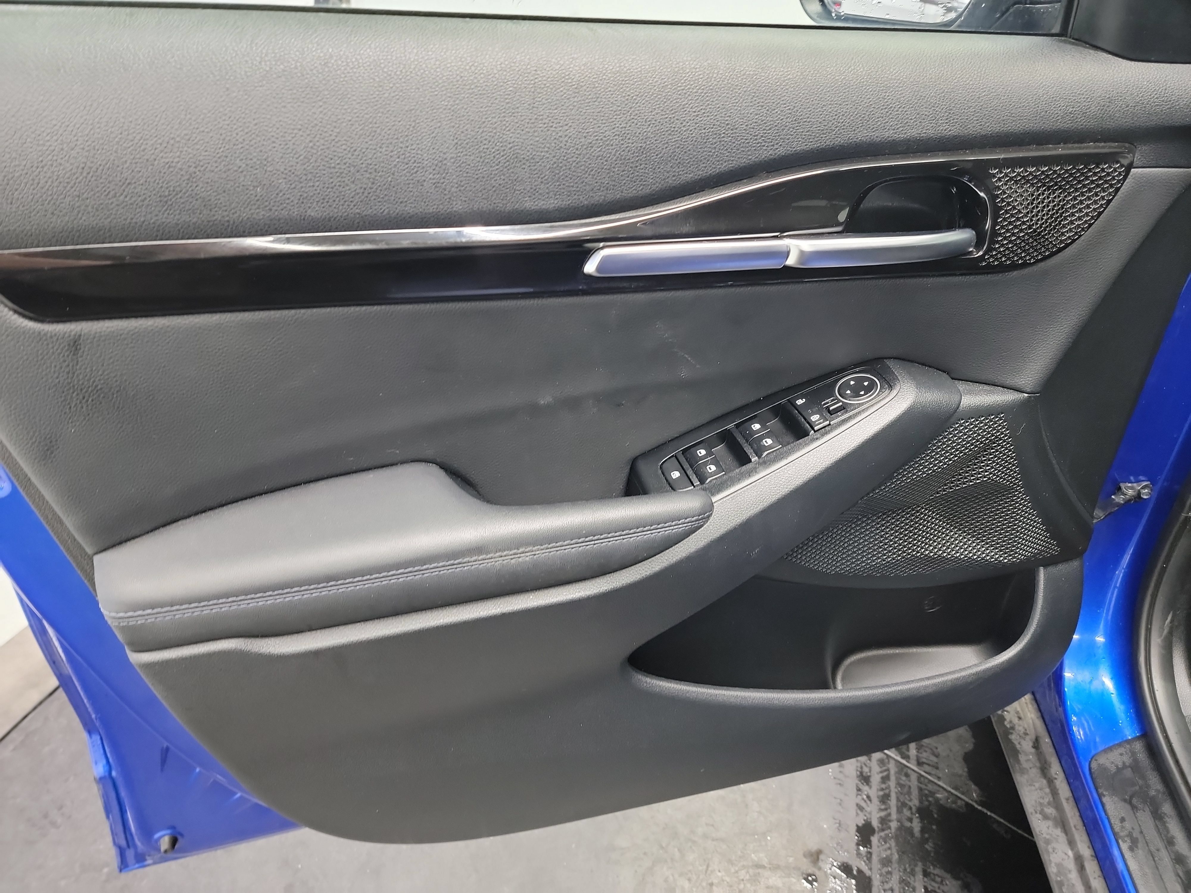 Used 2023 Kia Seltos S FWD image 13