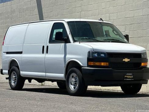 New 2026 Chevrolet Express 2500 w/ Driver Convenience Package RWD image 1