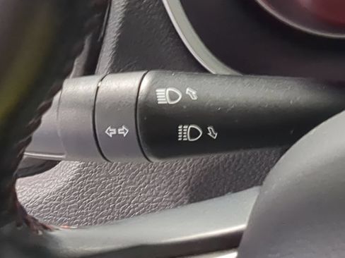 Used 2020 Jeep Compass Limited AWD/4WD image 31