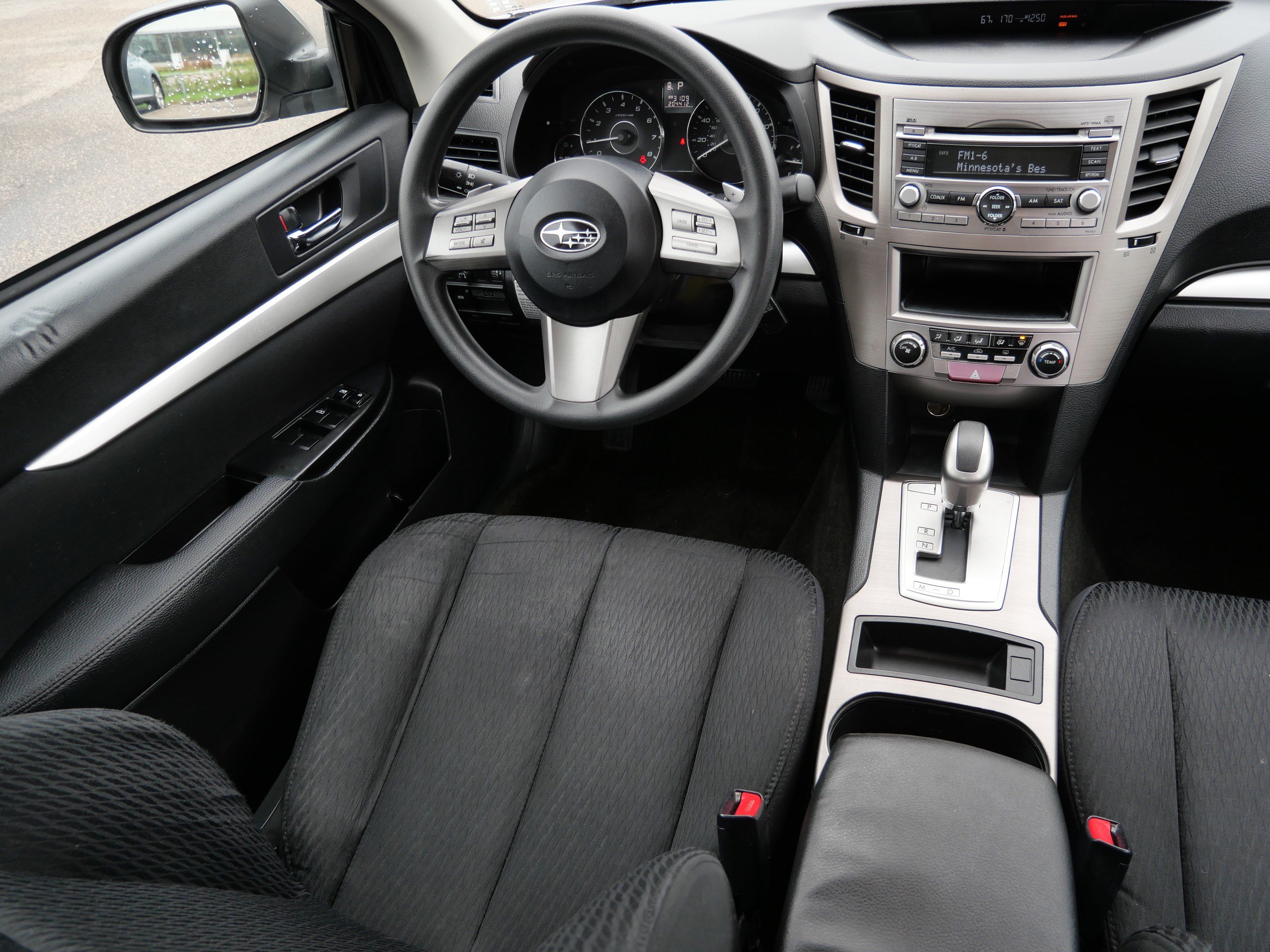 Used 2011 Subaru Legacy 2.5i AWD/4WD image 9