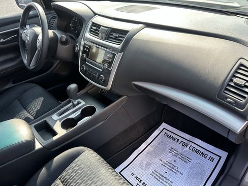 Used 2016 Nissan Altima 2.5 S w/ Power Driver Seat Package image 23