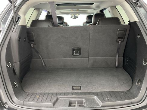 Used 2015 Chevrolet Traverse LT FWD image 29