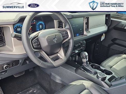 New 2026 Ford Bronco Outer Banks w/ Sasquatch Package AWD/4WD image 17