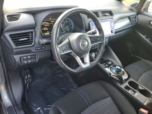 Certified 2019 Nissan Leaf SV Plus w/ SV Plus Technology Package image 12