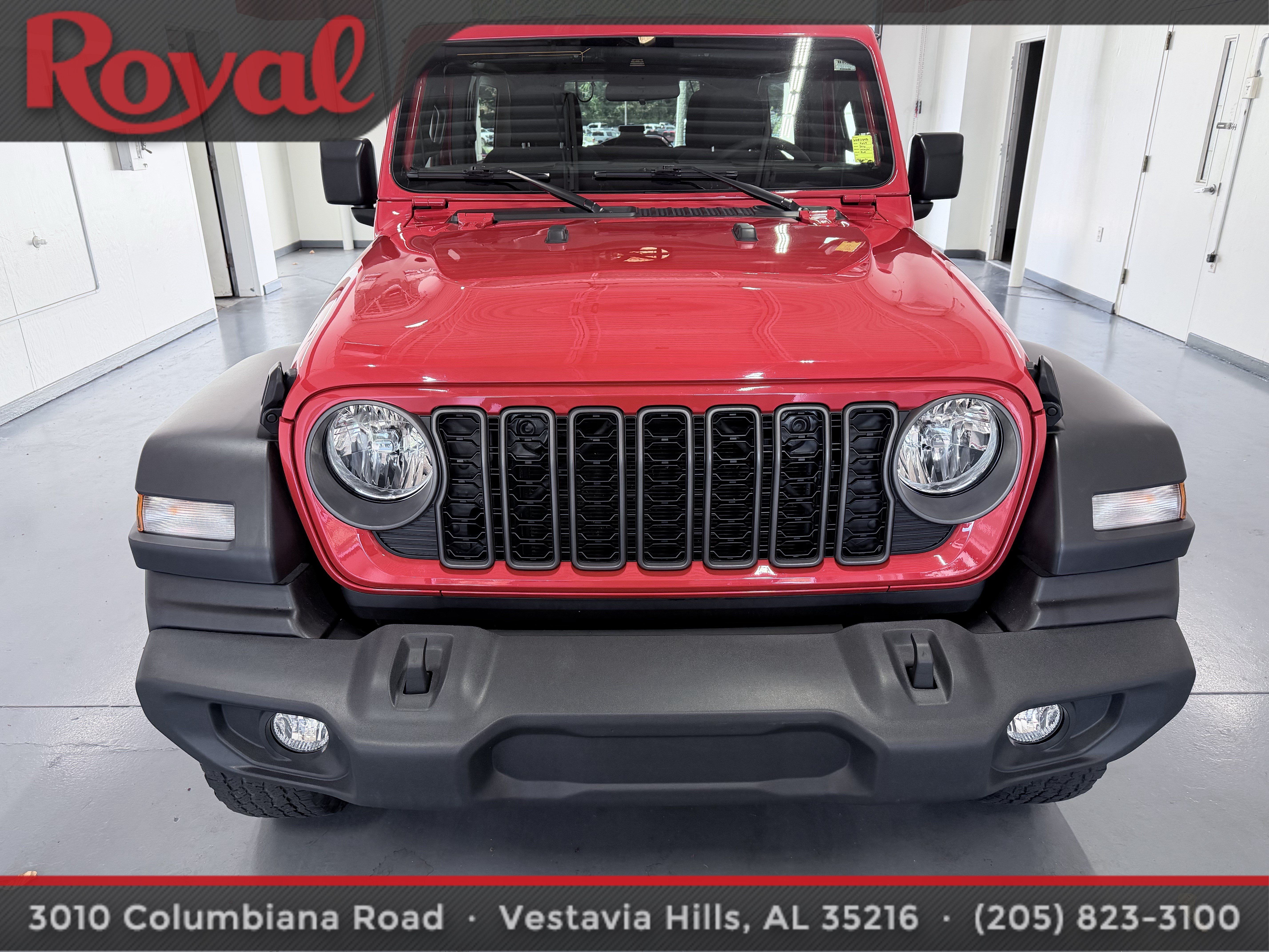 Used 2024 Jeep Wrangler Unlimited Sport AWD/4WD image 2