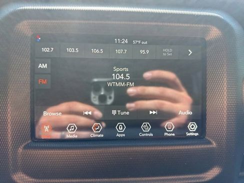 Used 2022 Jeep Wrangler Unlimited Sport AWD/4WD image 18