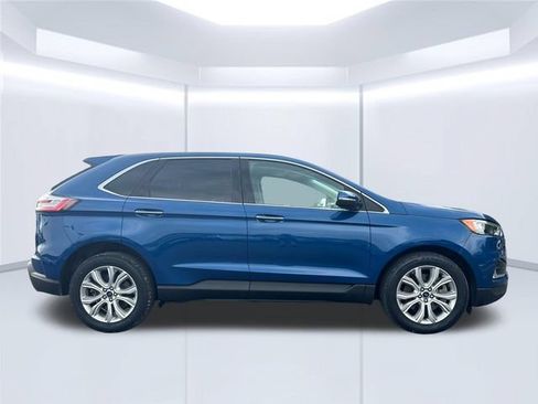 Used 2022 Ford Edge Titanium AWD/4WD image 13