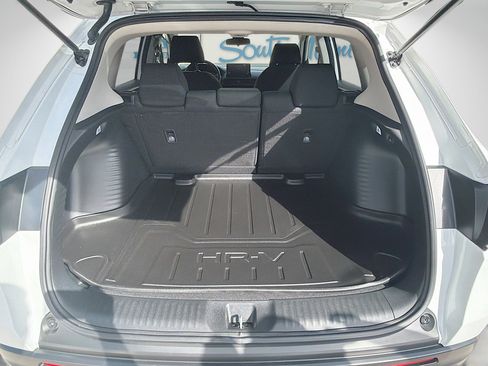 Certified 2024 Honda HR-V LX image 26