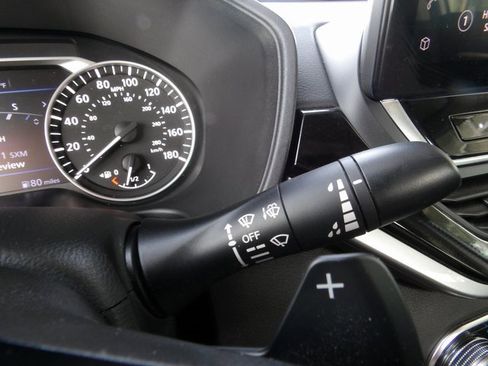 Certified 2023 Nissan Altima 2.0 SR image 43