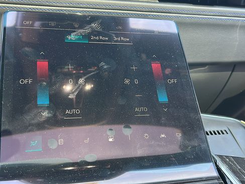 New 2025 Cadillac Escalade IQ Sport 1 w/ Smart Trailering package image 33