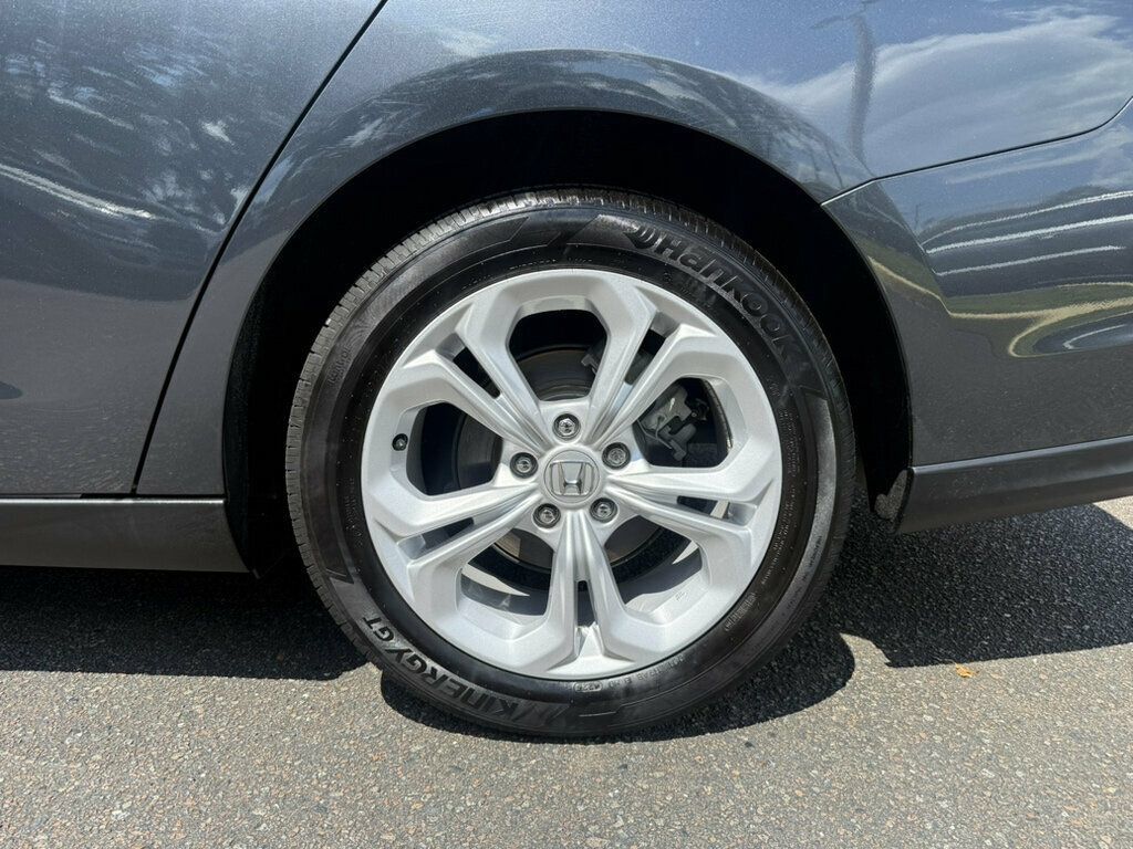 Used 2026 Honda Accord LX image 8
