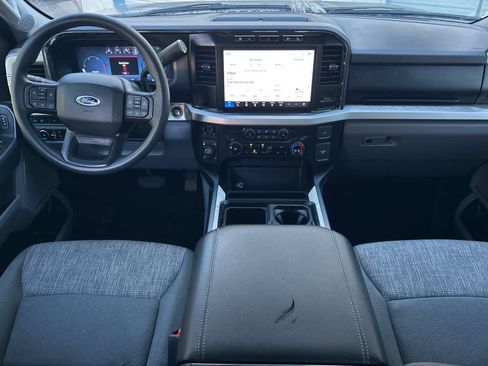 Used 2023 Ford F250 XLT w/ Black Appearance Package image 14