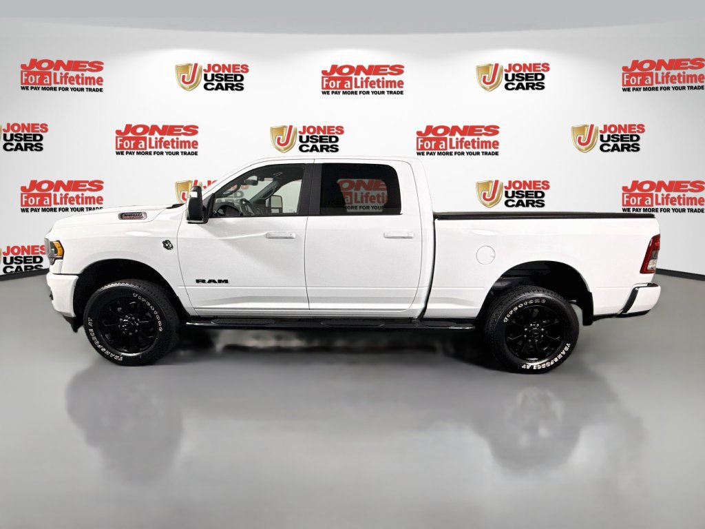 Used 2024 RAM 2500 Big Horn w/ Night Edition AWD/4WD image 14