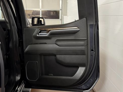 Used 2022 GMC Sierra 1500 Elevation w/ Preferred Package AWD/4WD image 35