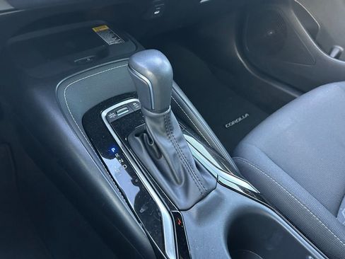 Certified 2024 Toyota Corolla SE w/ SE Package image 26