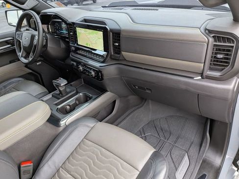 Used 2024 Chevrolet Silverado 1500 ZR2 w/ Technology Package AWD/4WD image 41