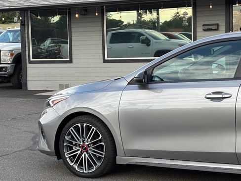 Used 2022 Kia Forte GT FWD image 6