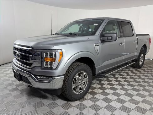 Used 2023 Ford F150 XLT w/ Equipment Group 302A High AWD/4WD image 3