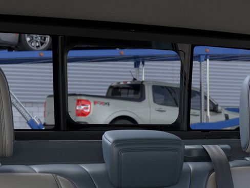 New 2026 Ford Maverick Lariat image 25