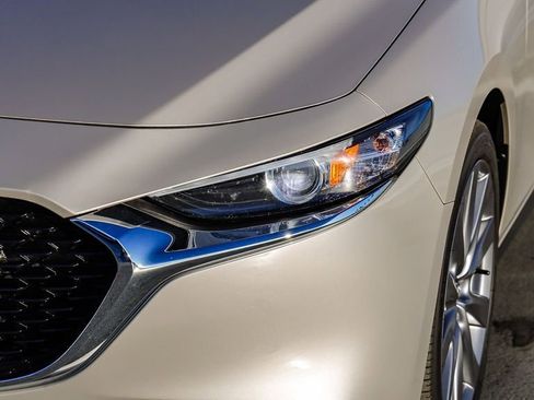 Used 2025 MAZDA MAZDA3 s image 5