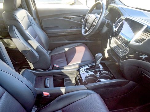 Used 2019 Honda Ridgeline Black Edition image 19