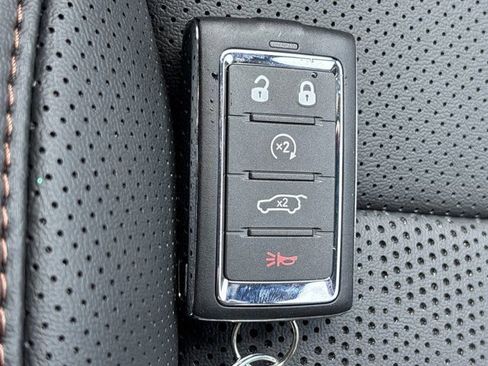 New 2026 Jeep Cherokee Overland AWD/4WD image 39