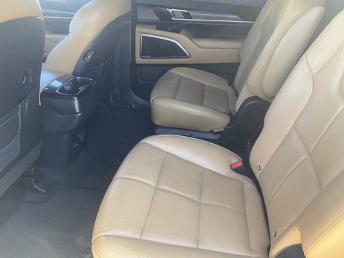 Used 2022 Kia Telluride SX w/ Towing Package image 18