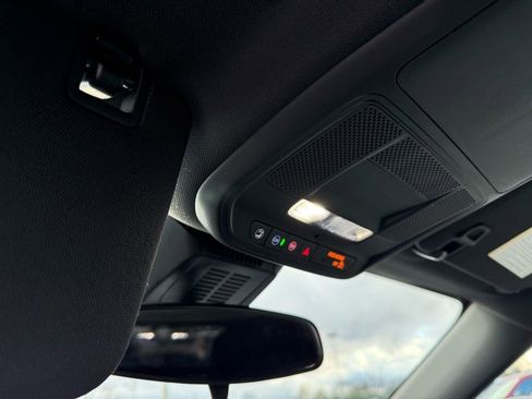 New 2026 Chevrolet Equinox LT image 17