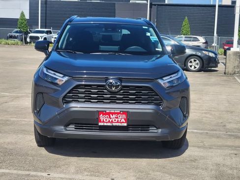 Certified 2025 Toyota RAV4 LE AWD/4WD image 2