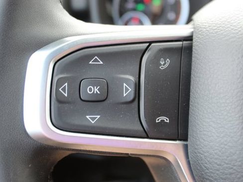 Used 2025 RAM 2500 Big Horn AWD/4WD image 20