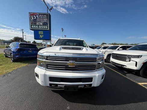 Used 2017 Chevrolet Silverado 2500 High Country w/ Duramax Plus Package AWD/4WD image 10