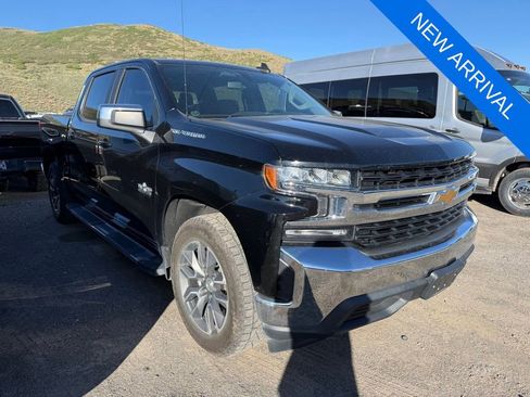 Used 2020 Chevrolet Silverado 1500 LT w/ Texas Edition RWD image 3